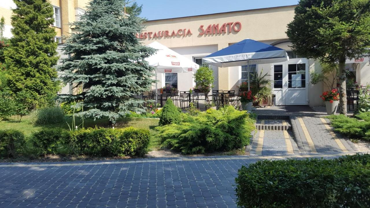 Pensjonat Sanato Hotell Busko-Zdrój Eksteriør bilde