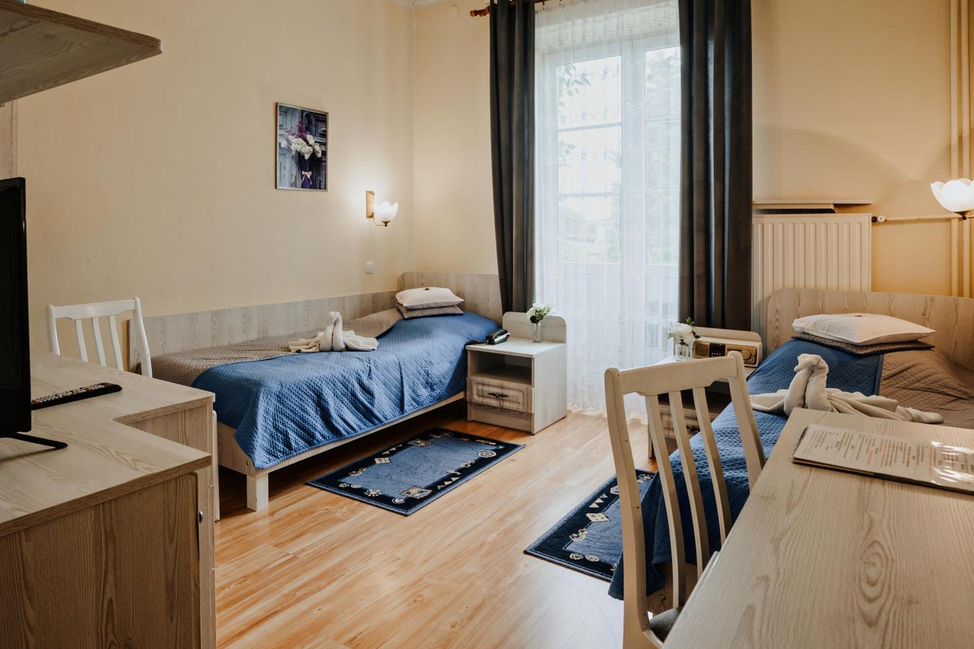 Pensjonat Sanato Hotell Busko-Zdrój Eksteriør bilde