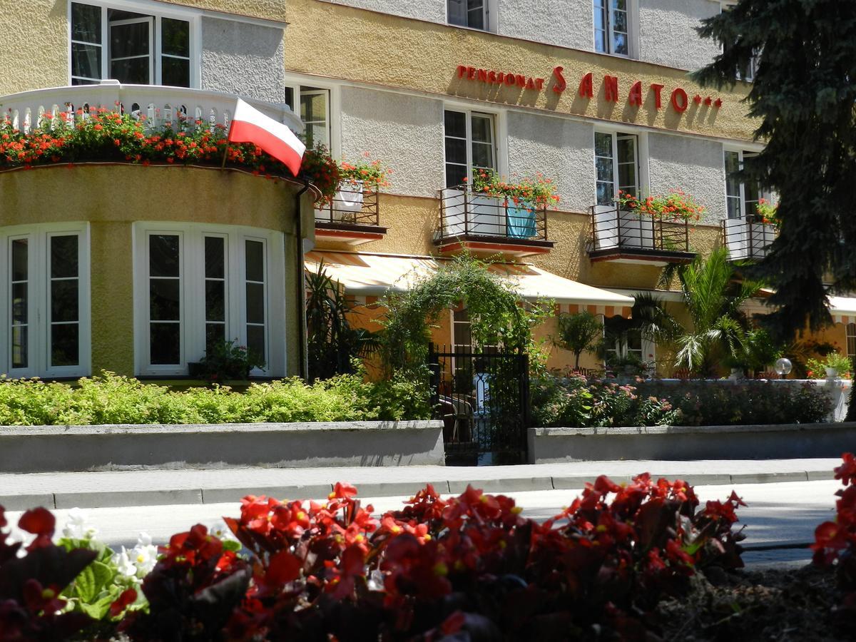 Pensjonat Sanato Hotell Busko-Zdrój Eksteriør bilde