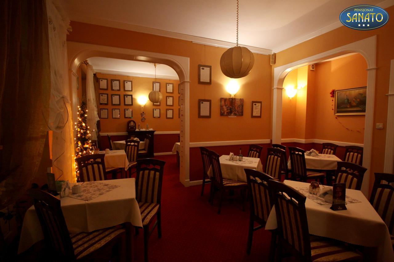 Pensjonat Sanato Hotell Busko-Zdrój Eksteriør bilde