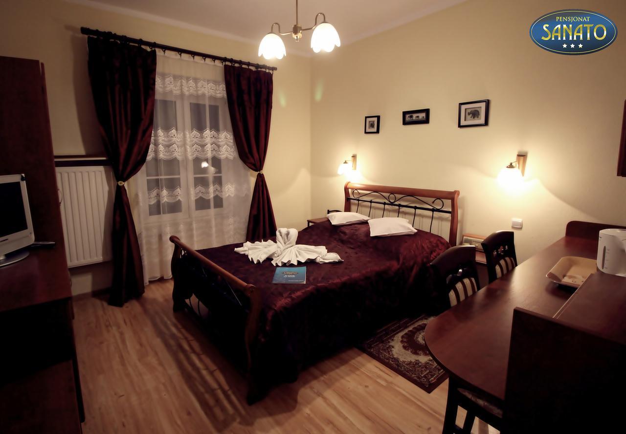 Pensjonat Sanato Hotell Busko-Zdrój Eksteriør bilde